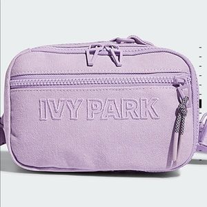 💎IVY PARK x ADIDAS crossbody bag💎